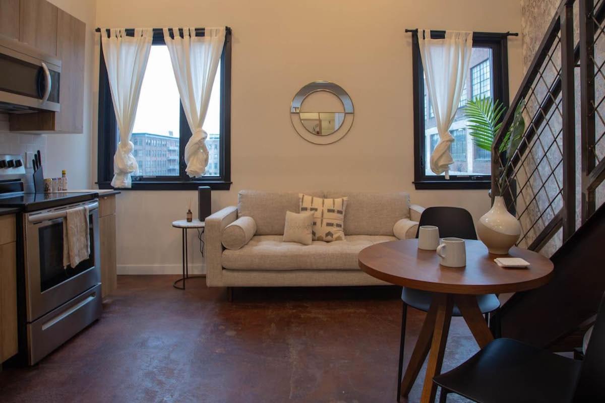 Reading Viaduct Loft, City Center, Contactless Check In فيلادلفيا المظهر الخارجي الصورة