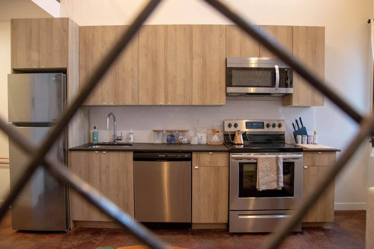 Reading Viaduct Loft, City Center, Contactless Check In فيلادلفيا المظهر الخارجي الصورة
