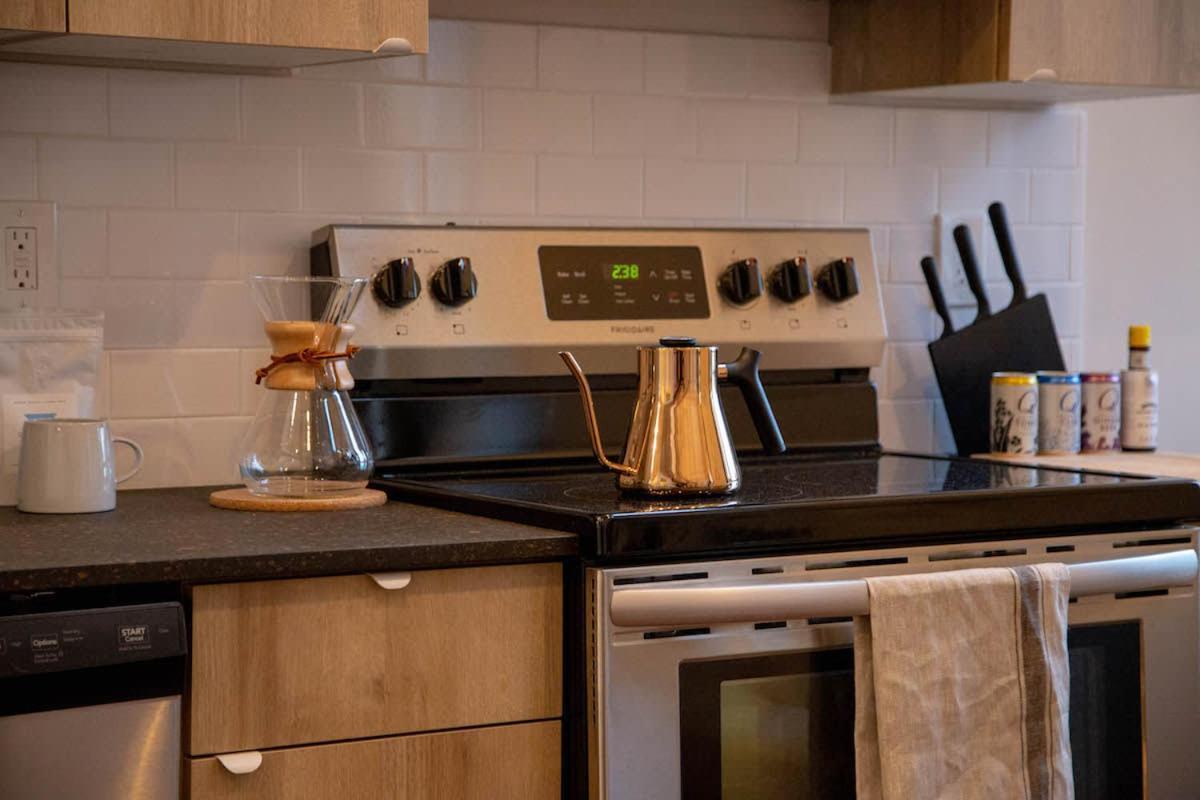 Reading Viaduct Loft, City Center, Contactless Check In فيلادلفيا المظهر الخارجي الصورة